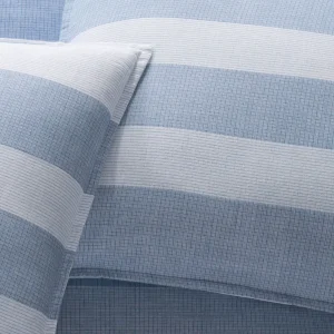 WPH Southern Tide Lakeshore Comforter Set< Comforters & Quilts